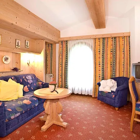 Alpenhotel Fernau-3