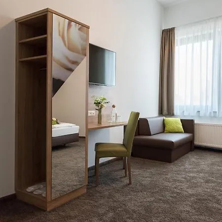 The Outlet Hotel-3
