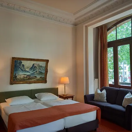 Hotel Artushof-3