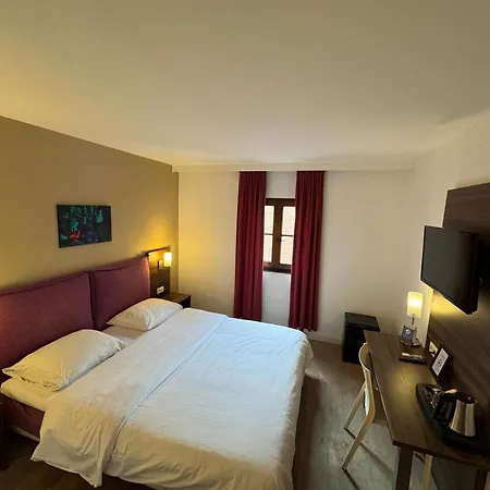 Trip Inn Eden Antwerpen-3