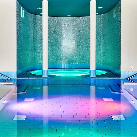 Hotel Oversum Winterberg Ski- und Vital Resort-3