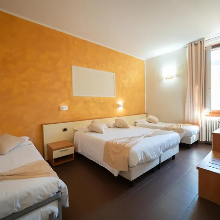 Hotel Angelica Firenze-3