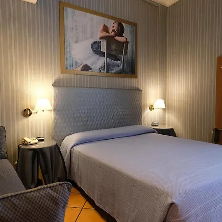 Hotel Lirico-2