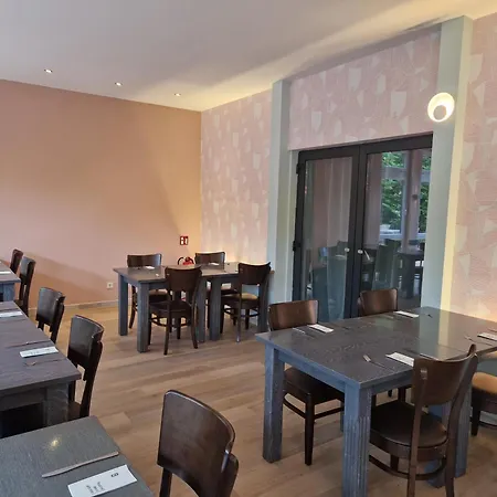 Select Hotel Oberhausen-3