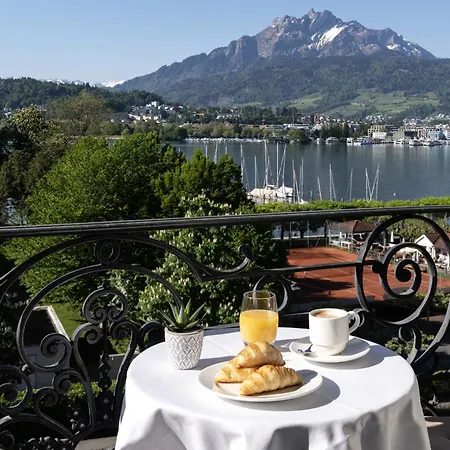 Grand Hotel Europe-2
