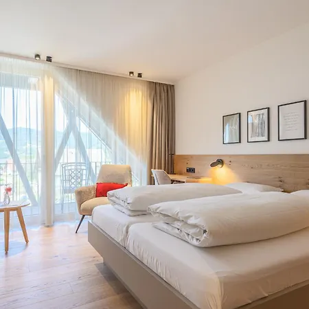 Hotel Die Alm-3