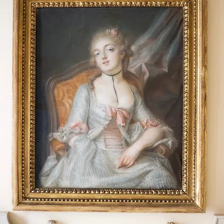 Hotel Caron De Beaumarchais-2