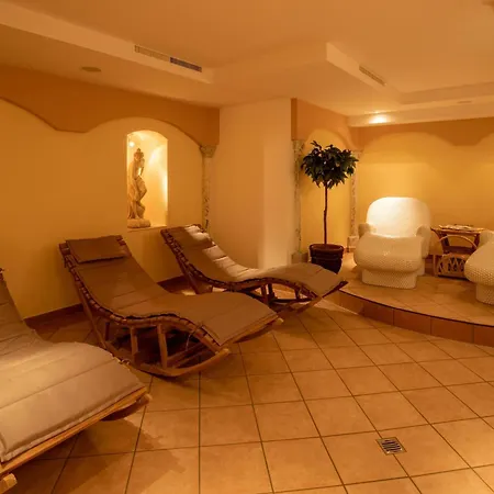 Hotel Persura-2