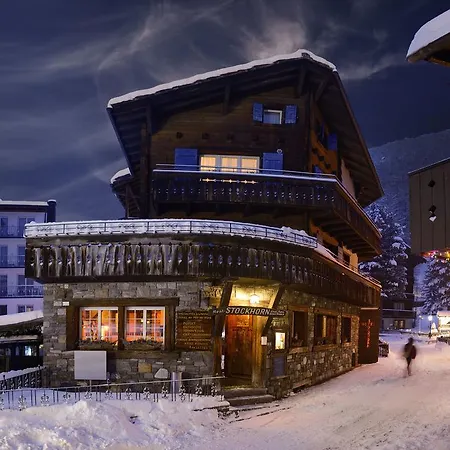 Guesthouse By The Rex-2