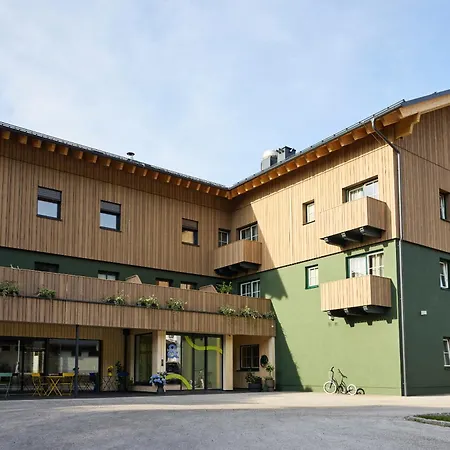 Hotel Und - Smart Alpine Stay-3