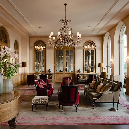 Grand Hotel LES TROIS ROIS-2