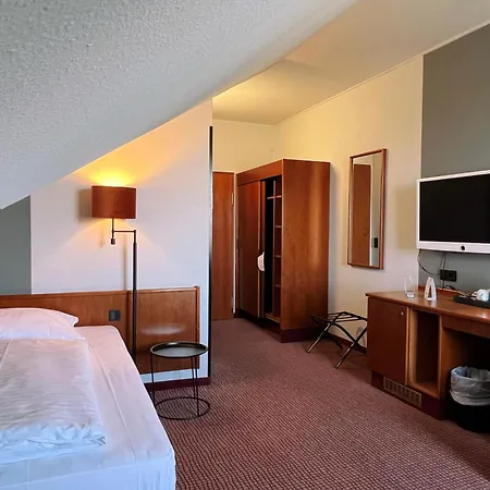 Classik Hotel Magdeburg-3