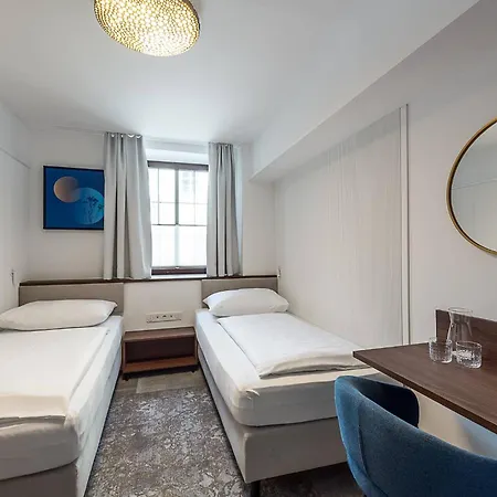 Hotel Mondschein-2