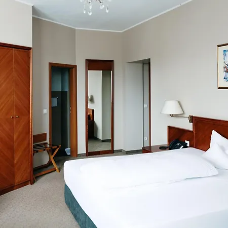 ROSS Hotel nähe Messe Stuttgart-3
