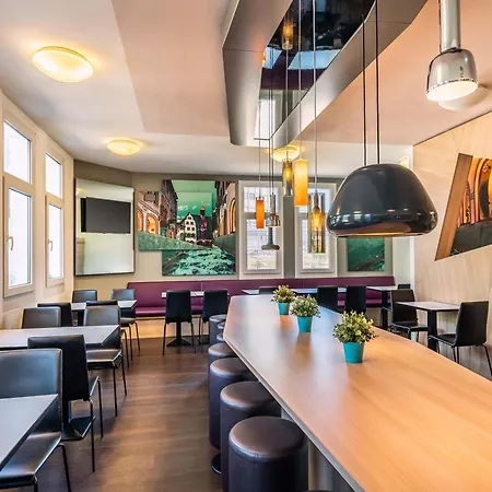B&B Hotel Freiburg-Nord-2