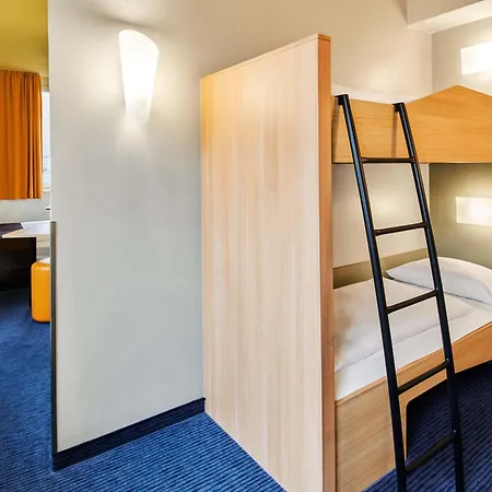 B&B Hotel Frankfurt Hauptbahnhof-3