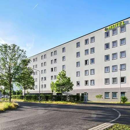B&B Hotel Frankfurt-Airport-2