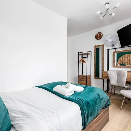 City Gate Guest House-3