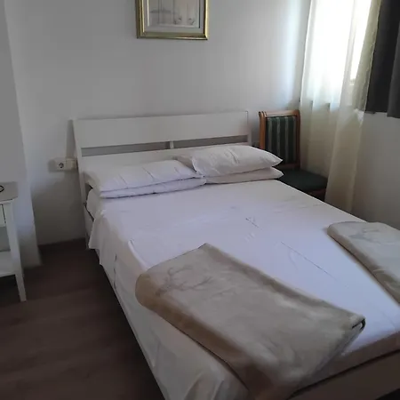 Garni Hattlerhof B&B-2