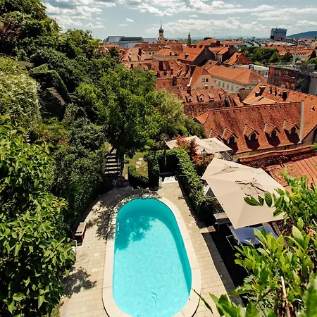 Schlossberghotel - Das Kunsthotel-2