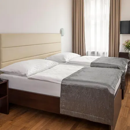 Hotel Unique-3