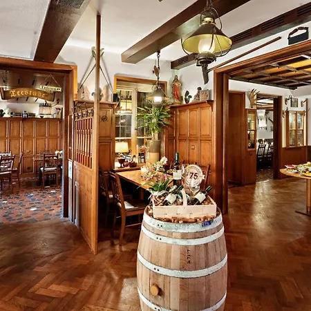 Hotel Kuhr-2