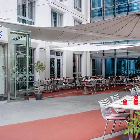 Spark By Hilton Lyon Ouest-3