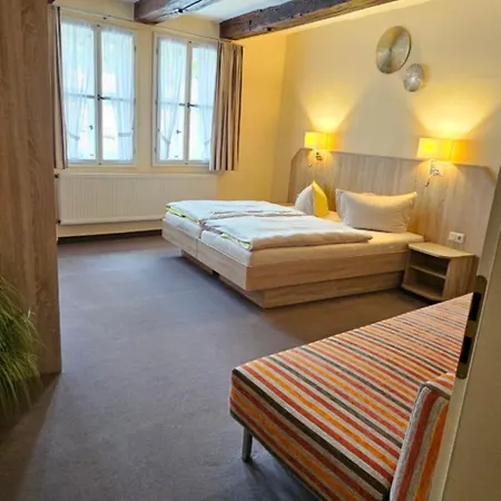 Hotel Zum Schloss-2