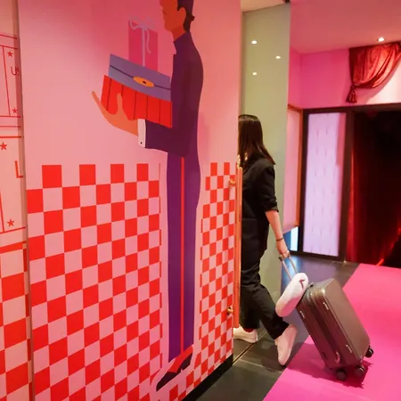The Grand Arosa - Pop-Up Hotel Self Check-In-2