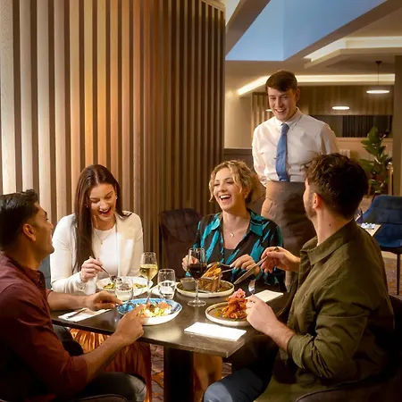 Maldron Hotel Smithfield Dublin City-3