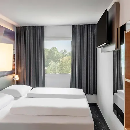 ibis budget Magdeburg Barleben-2