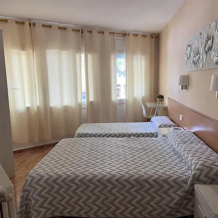 Hostal Rio De Castro-2