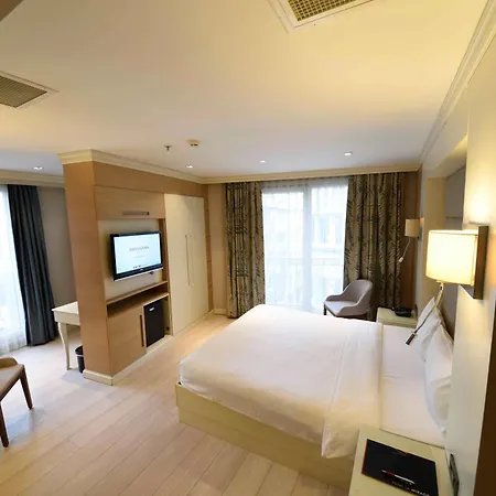 Le Mirage Hotel-2