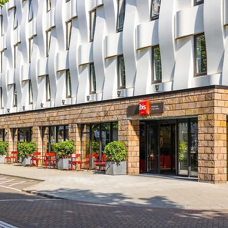 Ibis Rotterdam City Centre-3