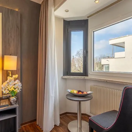 PLAZA Hotel Buchhorner Hof-2