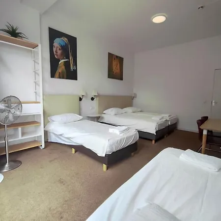 New City Hotel Scheveningen-3