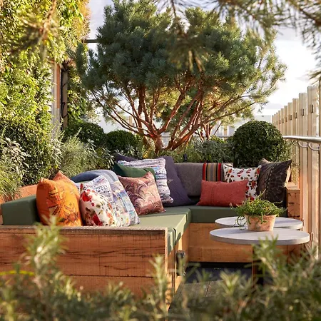 Treehouse Hotel London-3