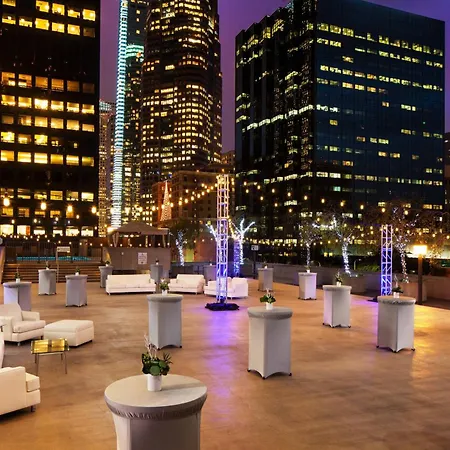 The Westin Bonaventure Hotel & Suites, Los Angeles-3