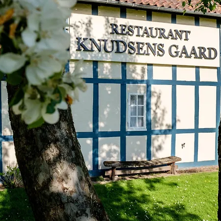 Milling Hotel Knudsens Gaard-2