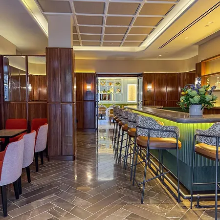 The Iroquois Times Square, A Small Luxury Hotel-3