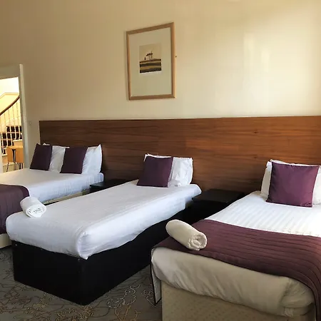 Cairn Hotel & Apartments-2
