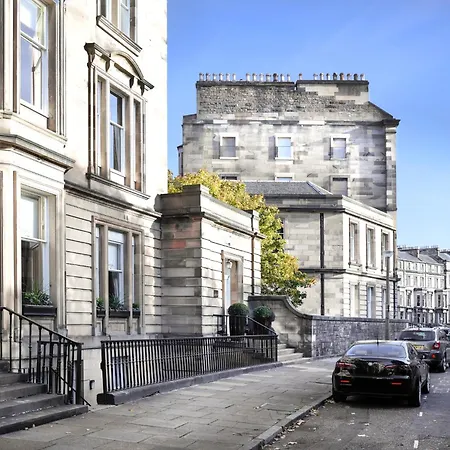 Hapimag Resort Edinburgh-2