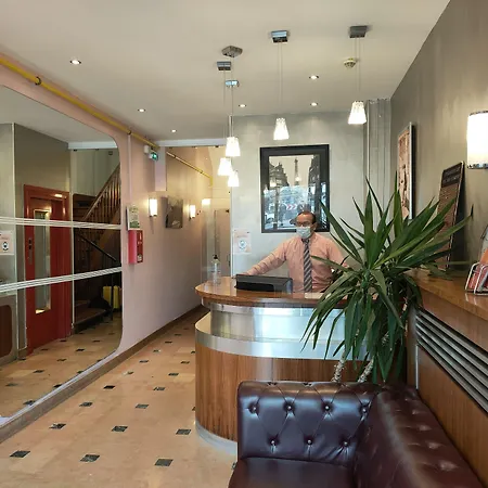 Hotel Modern Est-2