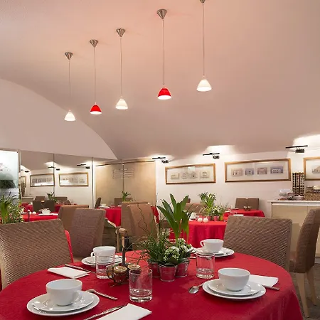 Hotel Pavillon Bastille-2