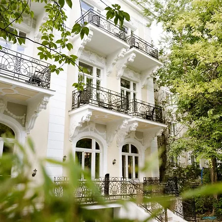 Hideauts Hotels Villa R-2