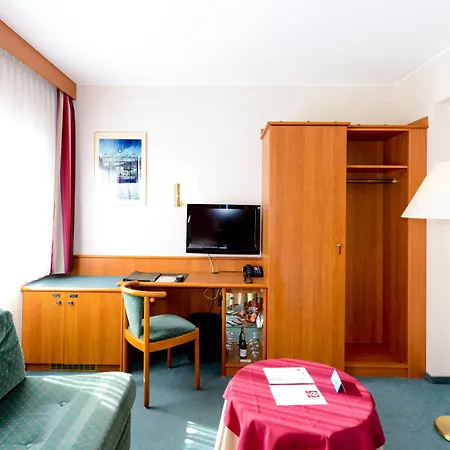 Hotel Christophe Colomb-2