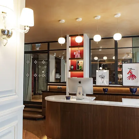 Maison Mere-2