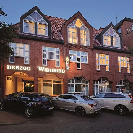 Sunday Hotel Stade Herzog Widukind-3