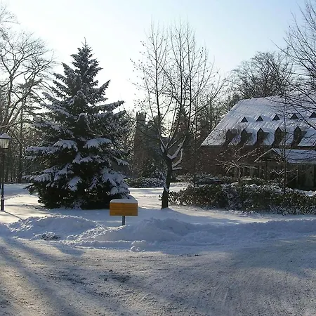 Hotel Schloss Eckberg-2