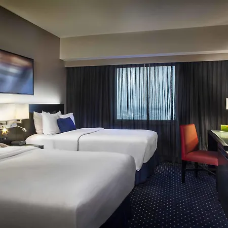 Courtyard By Marriott New York Jfk Airport-2